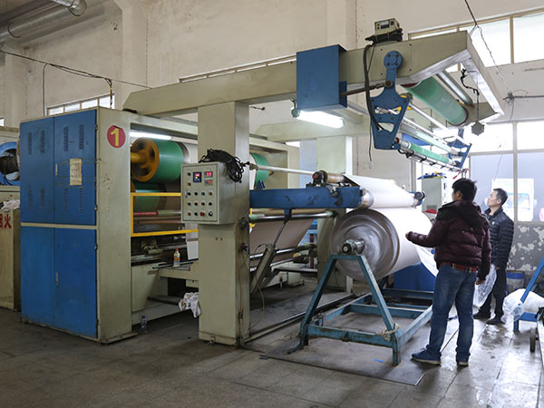 吳江福馬紡織有限公司，史建于2007年，坐落于蘇州吳江區(qū)盛澤鎮(zhèn)園區(qū)路2758號(hào)